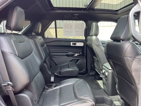 Used 2022 Ford Explorer ST w/ Equipment Group 401A AWD/4WD image 14