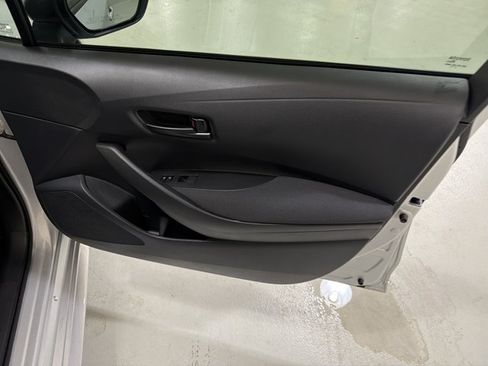 Used 2026 Toyota Corolla LE FWD image 38
