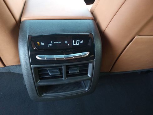 New 2026 Cadillac XT5 Premium Luxury image 25