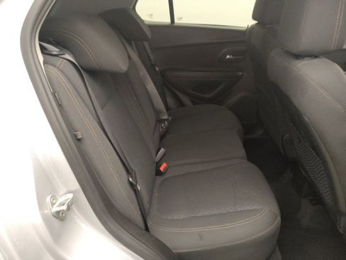 Used 2020 Chevrolet Trax LS w/ Tint and Cruise Package FWD image 19