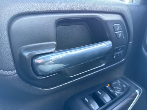 Used 2022 Chevrolet Silverado 2500 LTZ w/ LTZ Plus Package image 24