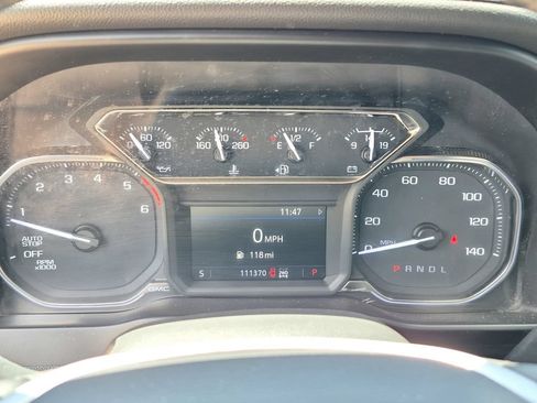 Used 2021 GMC Sierra 1500 SLT AWD/4WD image 9