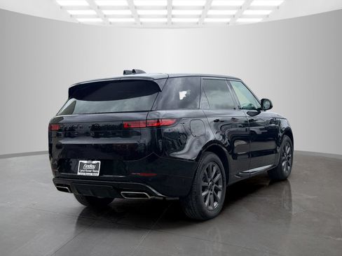 Used 2026 Land Rover Range Rover Sport Dynamic SE AWD/4WD image 5