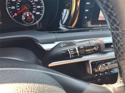 Used 2022 Kia K5 GT-Line image 37