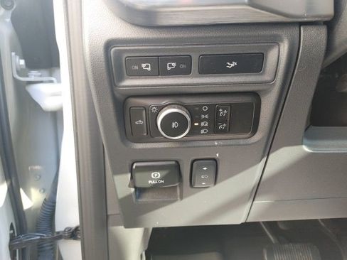 Used 2023 Ford F150 Lariat w/ FX4 Off-Road Package image 24