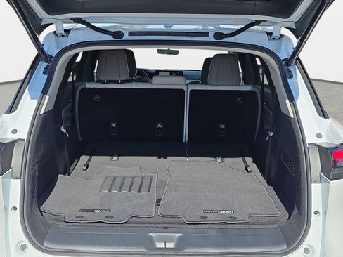 Certified 2026 INFINITI QX60 Pure w/ Cargo Package image 12