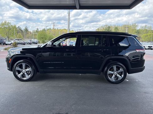 Used 2022 Jeep Grand Cherokee L Limited AWD/4WD image 4