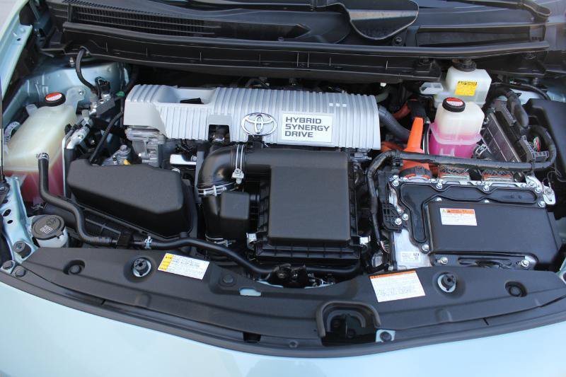 Used 2015 Toyota Prius Two FWD image 35