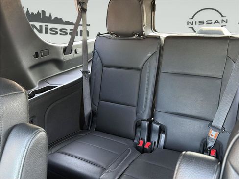 Used 2023 GMC Yukon XL Denali w/ Denali Reserve Package AWD/4WD image 41