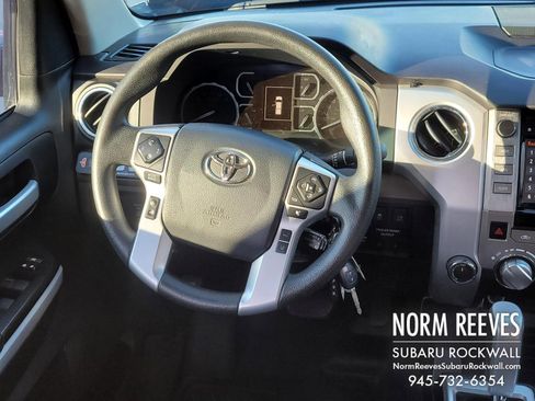 Used 2018 Toyota Tundra SR5 image 6