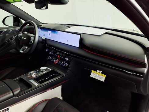 Certified 2025 Genesis G80 3.5T Sport Prestige image 9