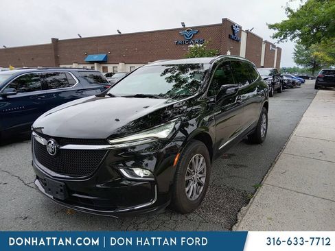 Used 2023 Buick Enclave Essence AWD/4WD image 1