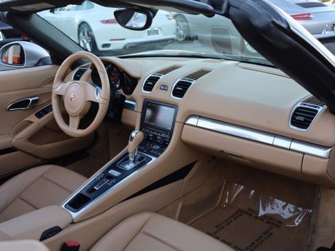 Used 2013 Porsche Boxster RWD image 43