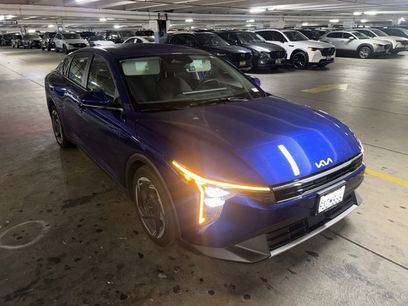 Certified 2025 Kia K4 EX