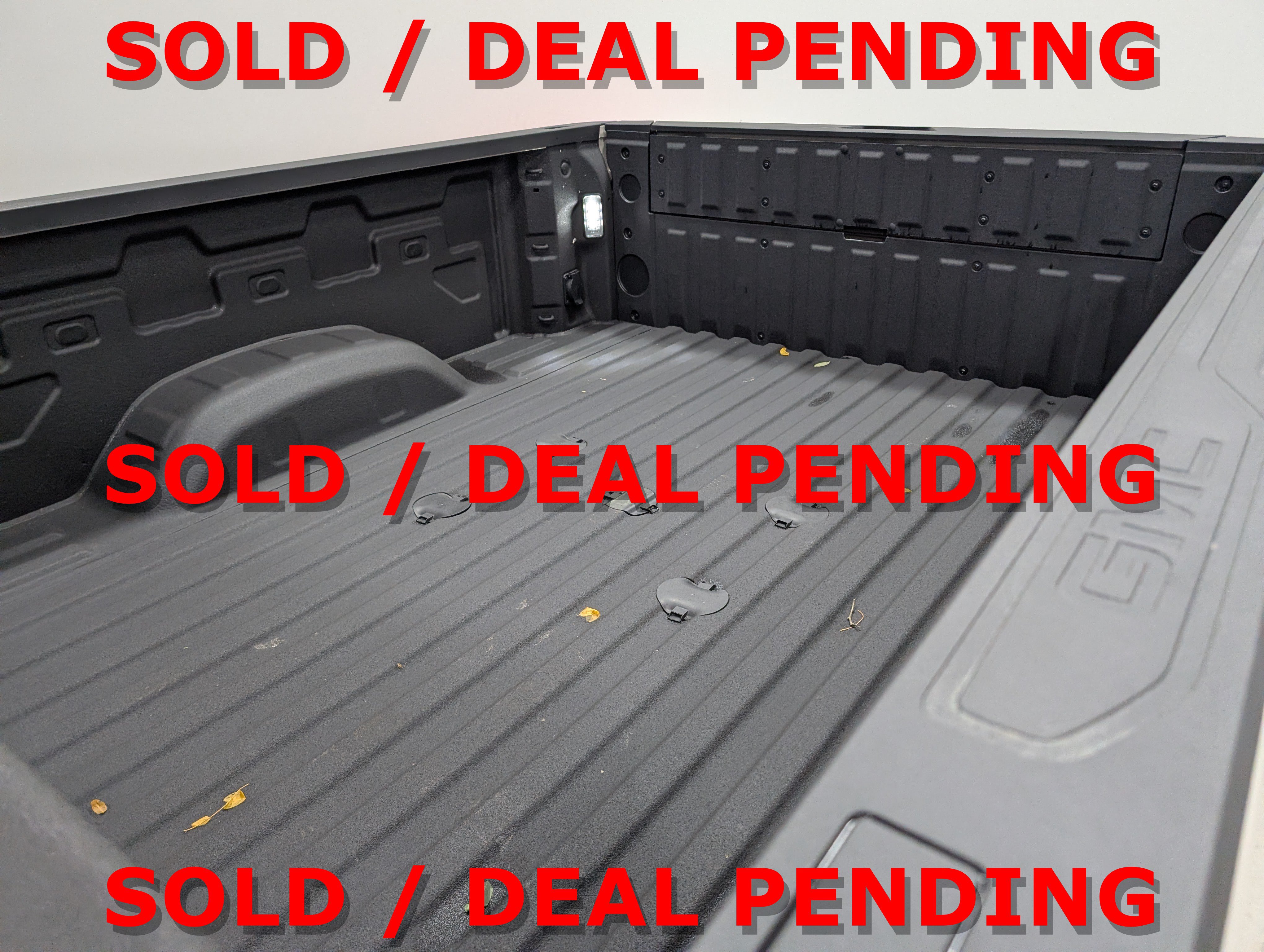 Used 2026 GMC Sierra 2500 AT4X AWD/4WD image 10