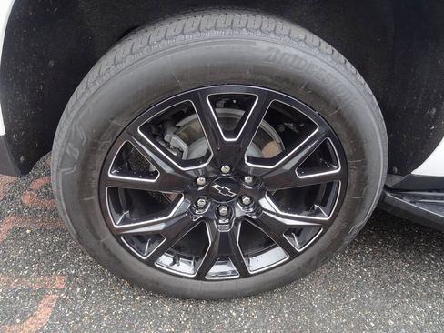 Used 2023 Chevrolet Suburban High Country w/ Max Trailering Package image 11