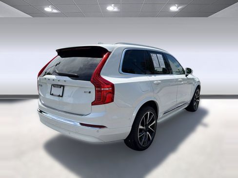 Certified 2023 Volvo XC90 B5 Plus w/ Protection Package Premier AWD/4WD image 9