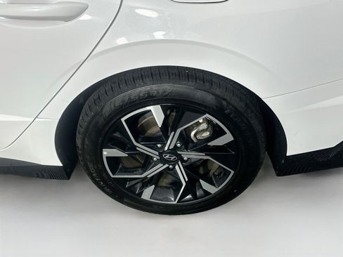 Used 2025 Hyundai Sonata SEL FWD image 11