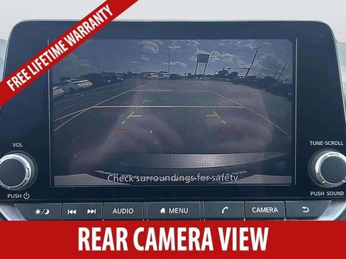 Used 2024 Nissan Rogue S AWD/4WD image 9