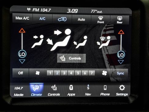 Used 2021 Jeep Wrangler Unlimited Sahara AWD/4WD image 32