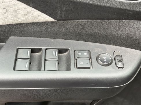 Used 2016 Honda CR-V EX image 6