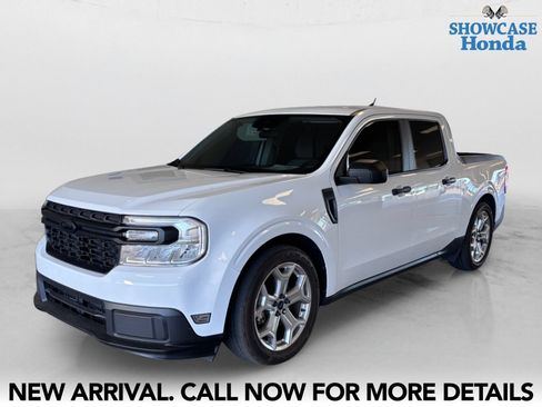 Used 2024 Ford Maverick XLT FWD image 2