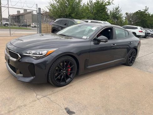 Used 2023 Kia Stinger GT2 AWD/4WD image 2