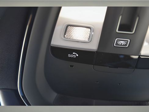 New 2026 Volvo XC90 B6 Plus w/ Protection Package Premier image 38