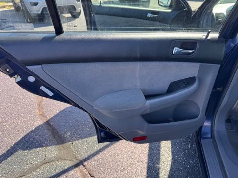 Used 2007 Honda Accord VP image 12