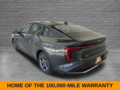 Used 2025 Kia K4 FWD image 3