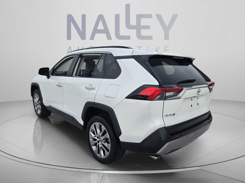 Used 2023 Toyota RAV4 Limited w/ Limited Grade Weather Package AWD/4WD image 3
