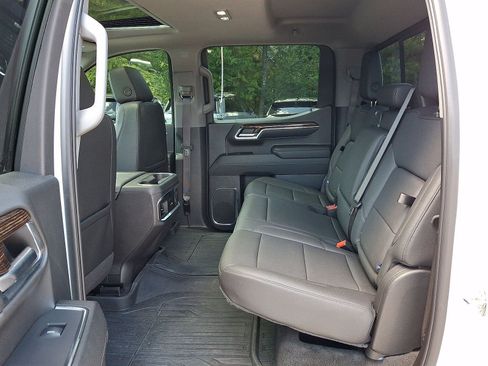 Used 2024 GMC Sierra 1500 Elevation w/ Elevation Premium Package AWD/4WD image 20