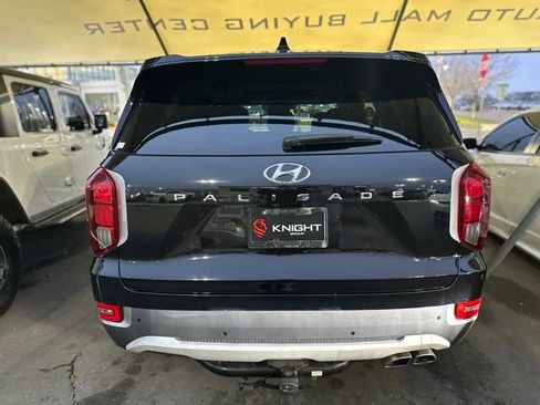 Used 2022 Hyundai Palisade SEL w/ 8P Bench Seat Package image 6