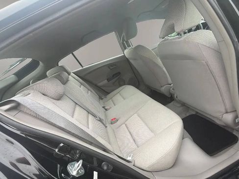 Used 2010 Honda Insight LX image 15
