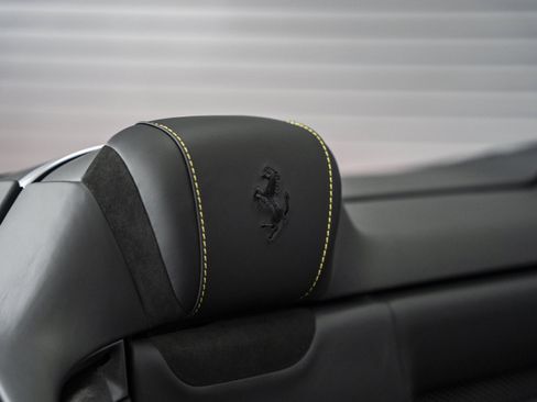 Used 2025 Ferrari Roma Spider RWD image 41