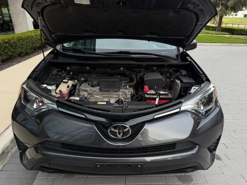 Used 2018 Toyota RAV4 LE w/ All Weather Liner Package AWD/4WD image 15