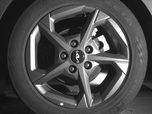 Used 2025 Kia K4 FWD image 14