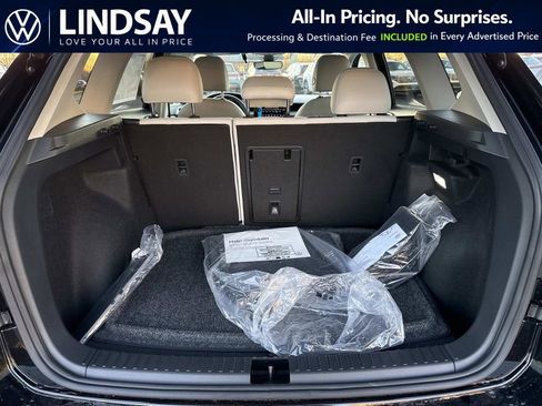 New 2026 Volkswagen Taos SE AWD/4WD image 11