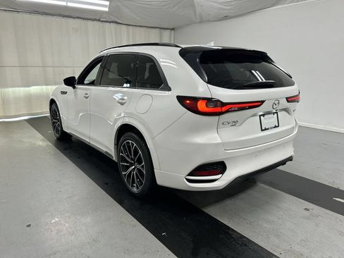 Certified 2025 MAZDA CX-70 3.3 Turbo S w/ Premium Package AWD/4WD image 7