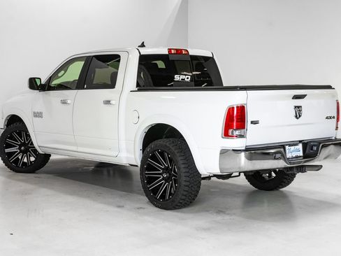 Used 2018 RAM 1500 Laramie w/ Convenience Group AWD/4WD image 30