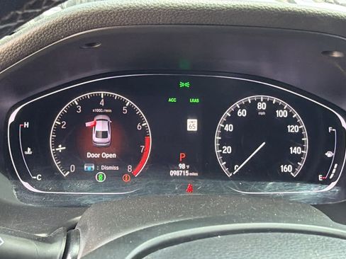 Used 2018 Honda Accord Sport image 11