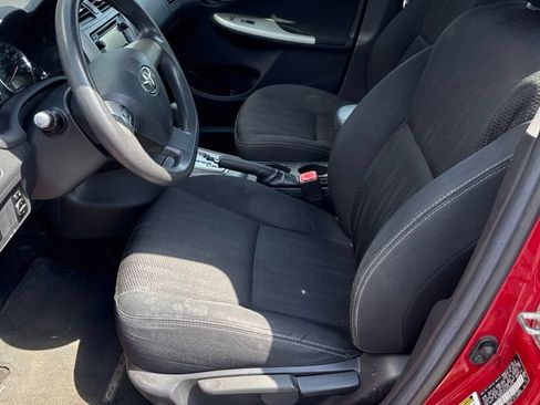 Used 2013 Toyota Corolla S w/ Premium Pkg FWD image 4