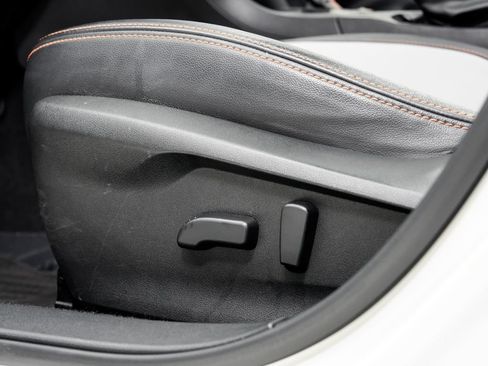 Used 2018 Subaru Crosstrek 2.0i Limited AWD/4WD image 11