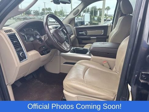 Used 2016 RAM 2500 Laramie w/ Convenience Group AWD/4WD image 3