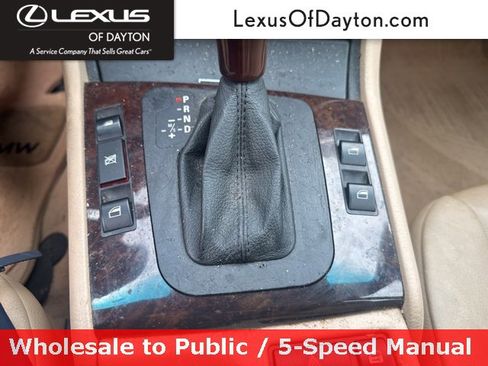 Used 2003 BMW 325xi Sedan image 24