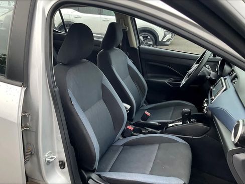 Used 2023 Nissan Versa SV FWD image 13
