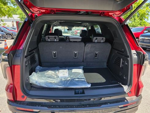 New 2026 Chevrolet Traverse High Country FWD image 22
