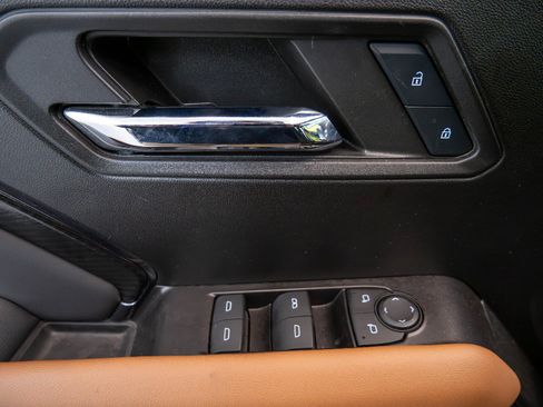 Used 2024 GMC Canyon AT4 AWD/4WD image 21