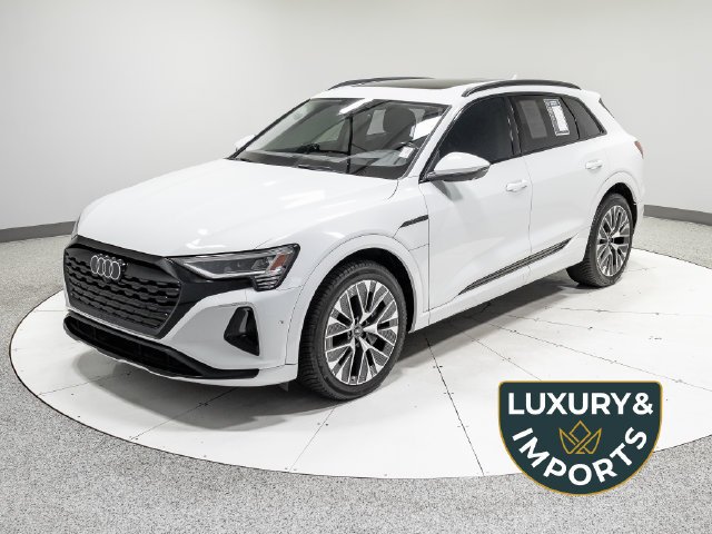 Used 2024 Audi Q8 e-tron Prestige w/ Prestige Package AWD/4WD image 1