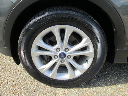 Used 2017 Ford Escape SE image 34